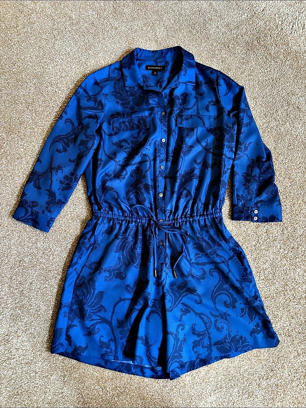 Banana Republic Romper in a Blue on Blue Floral Pattern, Size 4 Like New
